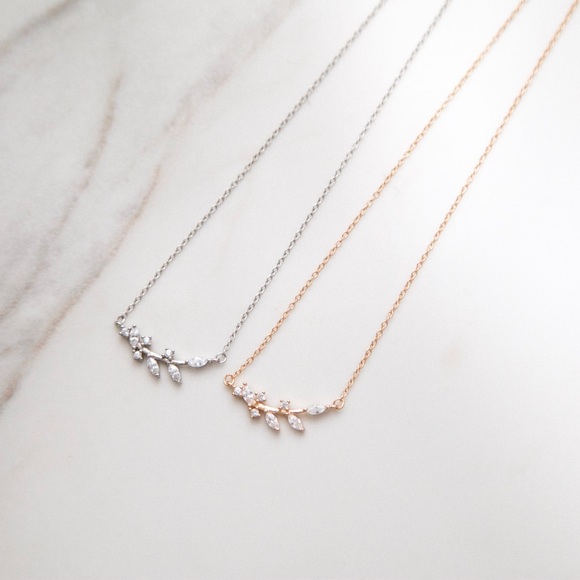 Vine Necklace | 925 Silver - Picture 5 of 8